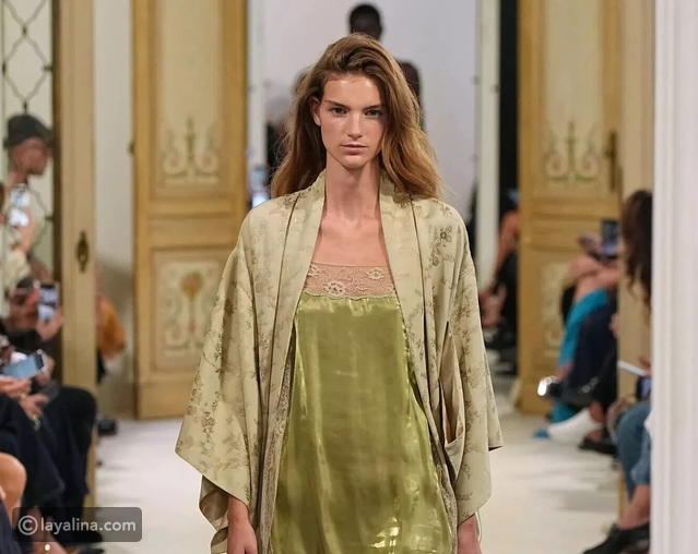 مجموعة Alberta Ferretti ربيع وصيف 2027: خفة فخمة