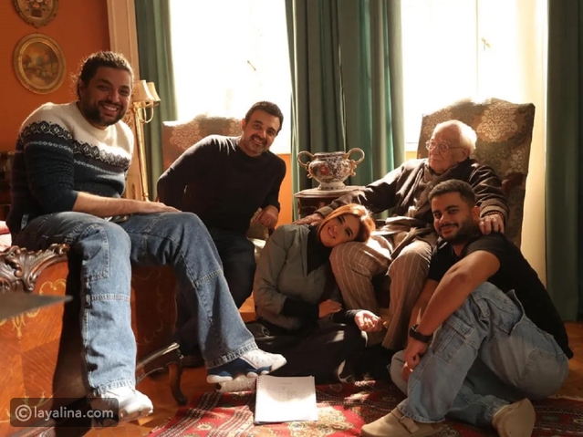 عمرو محمود ياسين يوضح الجدل حول تعاونه مع ياسمين عبد العزيز